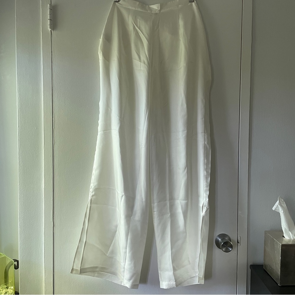NWT Silk Maison White Slit Bell-bottom 100% Silk Pants - Size Large